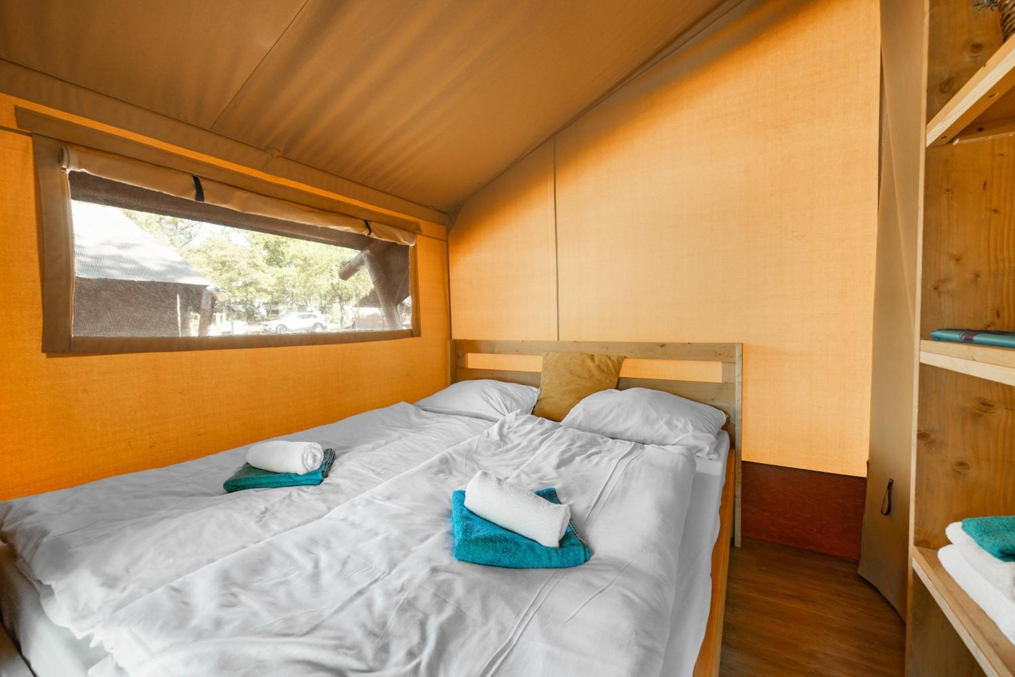 Easyatent Safari tent Lanterna Cervar-Porat Ruang foto