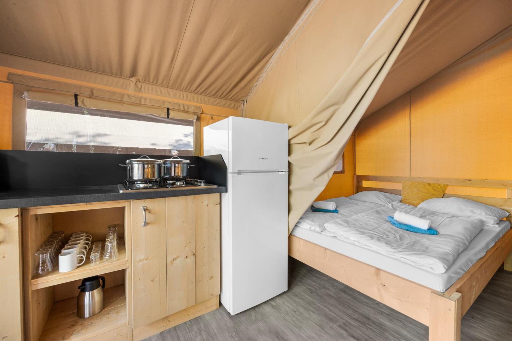 Easyatent Safari tent Lanterna Cervar-Porat Ruang foto
